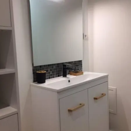 Apartman Proche Plage Yellow Rainbow